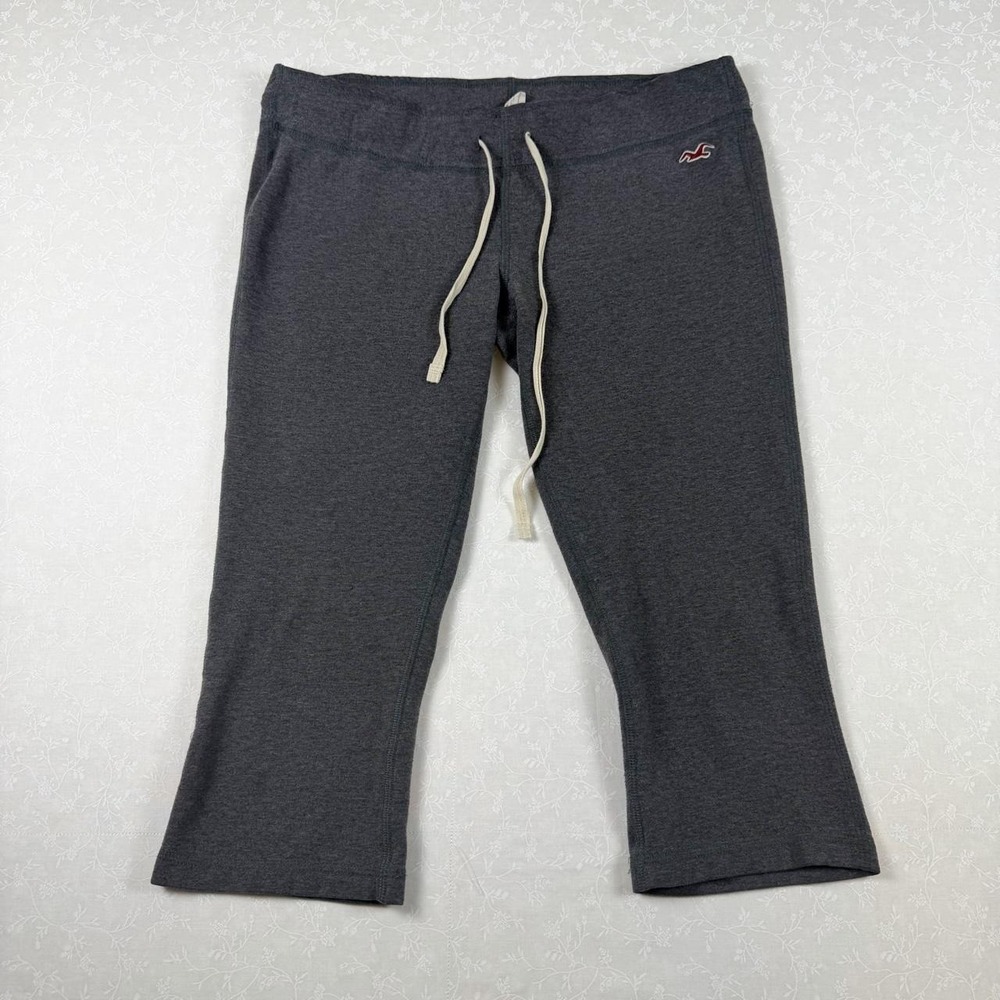 Vintage Y2K Hollister Low Rise Capri Pants — Size S